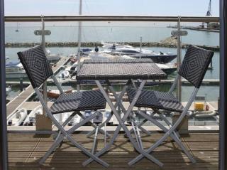 Les Bateaux - Frontline Views of Poole Quay from Balcony - Poole - 0