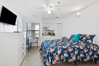 The Inn at St. Thomas Square #1303A - Panama City Beach - 5