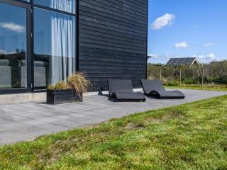 8 person holiday home in Ringkøbing - 4