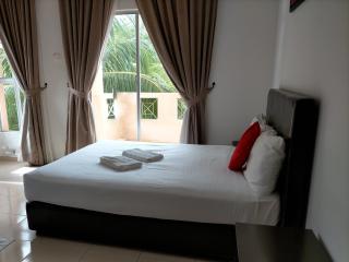 Seri Bayu Resort Hotel - Kampong Bagan Lalang - 3