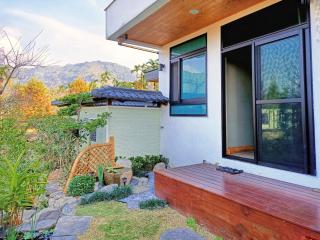 Roaming Cloud Sun Moon Lake B&B - Yuchi - 6