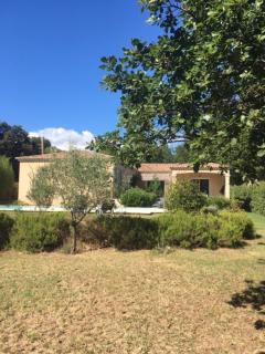 VILLA EN CAMPAGNE POUR 8 PERS AVEC PISCINE PARC CLOTURE - La Capelle-et-Masmolène - 6
