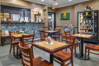 Rodeway Inn Carrollton I-35E - 4