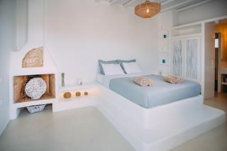 Mykonos Supreme Comfort Suites & Villas - Kalafatis - 5