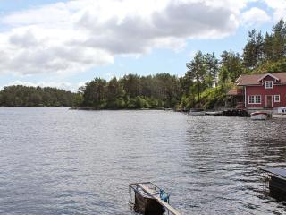 6 person holiday home in HOSTELAND - 1