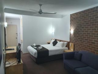 Moonraker Motor Inn - Parkes - 7