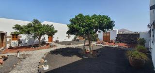 Caserío Leandro - Tías - 2