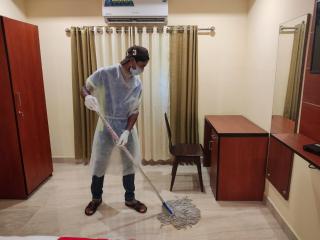 Hotel Green Plaza - 8