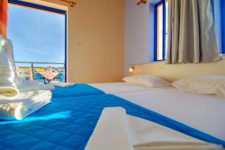 Scorpios Family Rooms - Palaiochóra - 1
