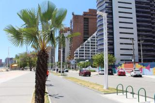 13 FLAT BEIRA MAR Com ENERGIA, VAGA, 3 CAMAS, WI-FI e AR - Fortaleza - 9