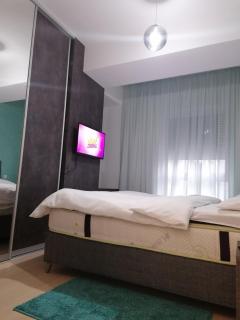The Main Square Apartments - 6