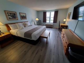 Amish Inn - Nappanee - 8