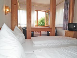 Gasthaus & Hotel Zur Linde - Friedrichroda - 3
