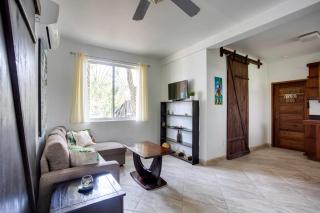 Driftwood Gardens Guesthouse - 5