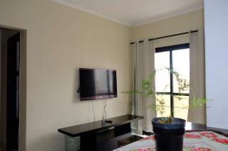 Apartamento na Ocian Mirim Wi-Fi Ar Condicionado Ambiente Familiar Ótima Localização 100 metros da praia - Praia Grande - 1
