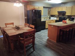 2BR Gated Escape With A Pool And Walk to Dining and Trails - 3