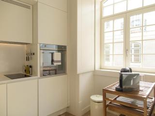 Chiado bright modern apt with ac elevator - 1