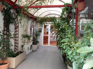 Hôtel De La Perdrix Rouge - Paris - 2