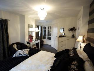 Y Garth Luxury Bed and Breakfast - Newport - 6