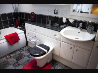 Y Garth Luxury Bed and Breakfast - Newport - 3