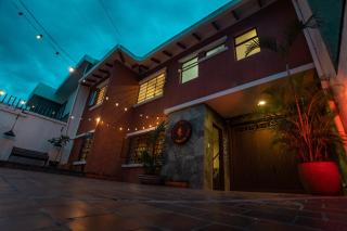 Casa Madre Smart Guest House - Cali - 0