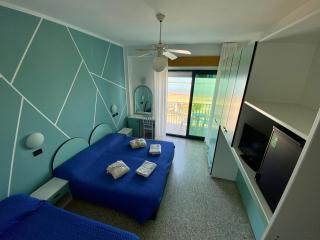 Hotel Royal - Cesenatico - 3