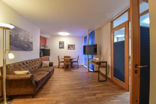 Ernst-Ludwig-Promenade - 3