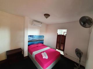 Volcano Hostel - 4