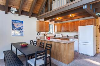 Hillside Haven - 4
