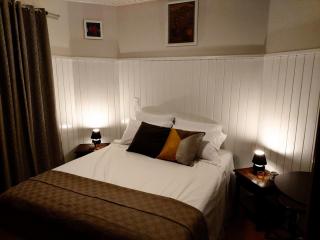 Suítes Campos do Jordao bairro Capivari - 9