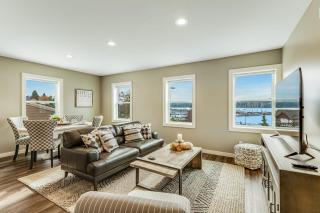 Liberty Bay Loft - 8