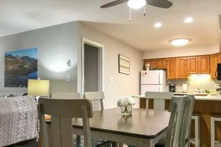Hike, Ski, Explore Lincoln Condo with Pool Access - Lincoln - 9