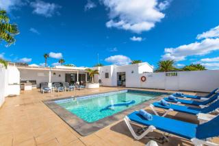 Villa Michelle - LH114 By Villas Now Ltd - Playa Blanca - 0