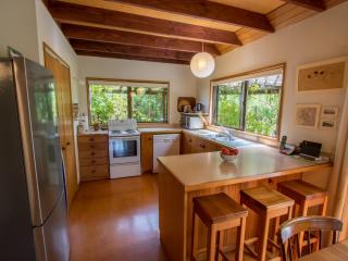 Secret Garden Lodge - Marahau Holiday Home - Marahau - 5