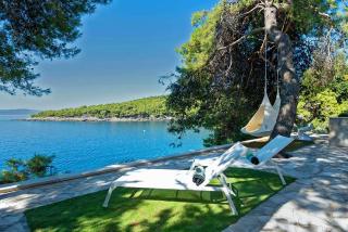 Luxury Beachfront Villa Silvery Moon with private pool, jacuzzi, sauna and gym on Brac island - Sumartin - Selca - 7