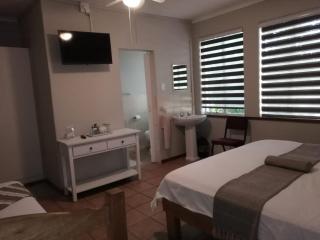 Acorn Lodge & SKYDECK - Potchefstroom - 3
