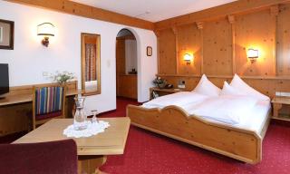 Hotel Almhof - Neustift im Stubaital - 5