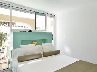 VelSuites Playa del Ingles by VillaGranCanaria - 1