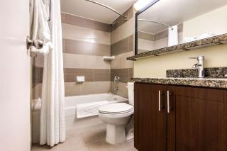 Comfort Inn Airport West - Mississauga - 1
