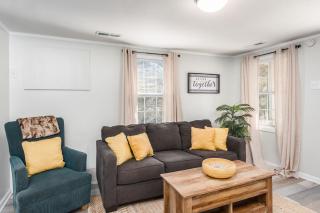 220 W Ashley - Corner Cottage - Central Location - Folly Beach - 5