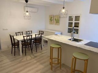 Astarte House Down - 7