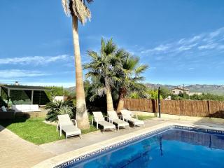 Villa Martina 4 bedroom villa with air conditioning & private swimming pool ideal for families - 4
