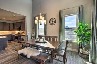 Ski and Hike Home with Hot Tub and Gas Grill in Granby - Granby - 3