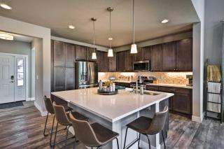 Ski and Hike Home with Hot Tub and Gas Grill in Granby - Granby - 2