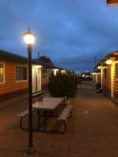 Alpine motel - Rocky Mountain House - 2