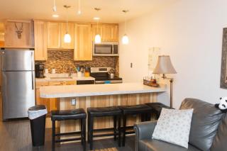 #100 1br Snowcrest walk 2 PC Resort - Park City - 9