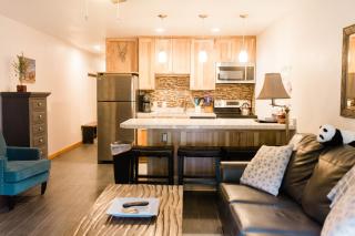 #100 1br Snowcrest walk 2 PC Resort - Park City - 0