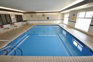 Days Inn & Suites by Wyndham Airport Albuquerque - Albuquerque - 2