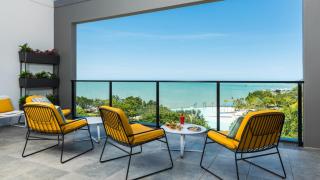 Oaks Cairns Hotel - Cairns - 0