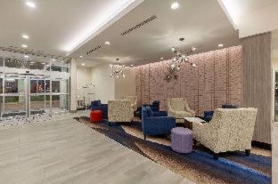 La Quinta Inn & Suites by Wyndham Lafayette Oil Center - 7